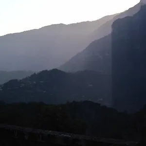 La Maison De La Tour (Alpes-Maritimes)